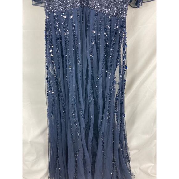 Mac Duggal Beaded Formal Gown Size 4 - Picture 5 of 10